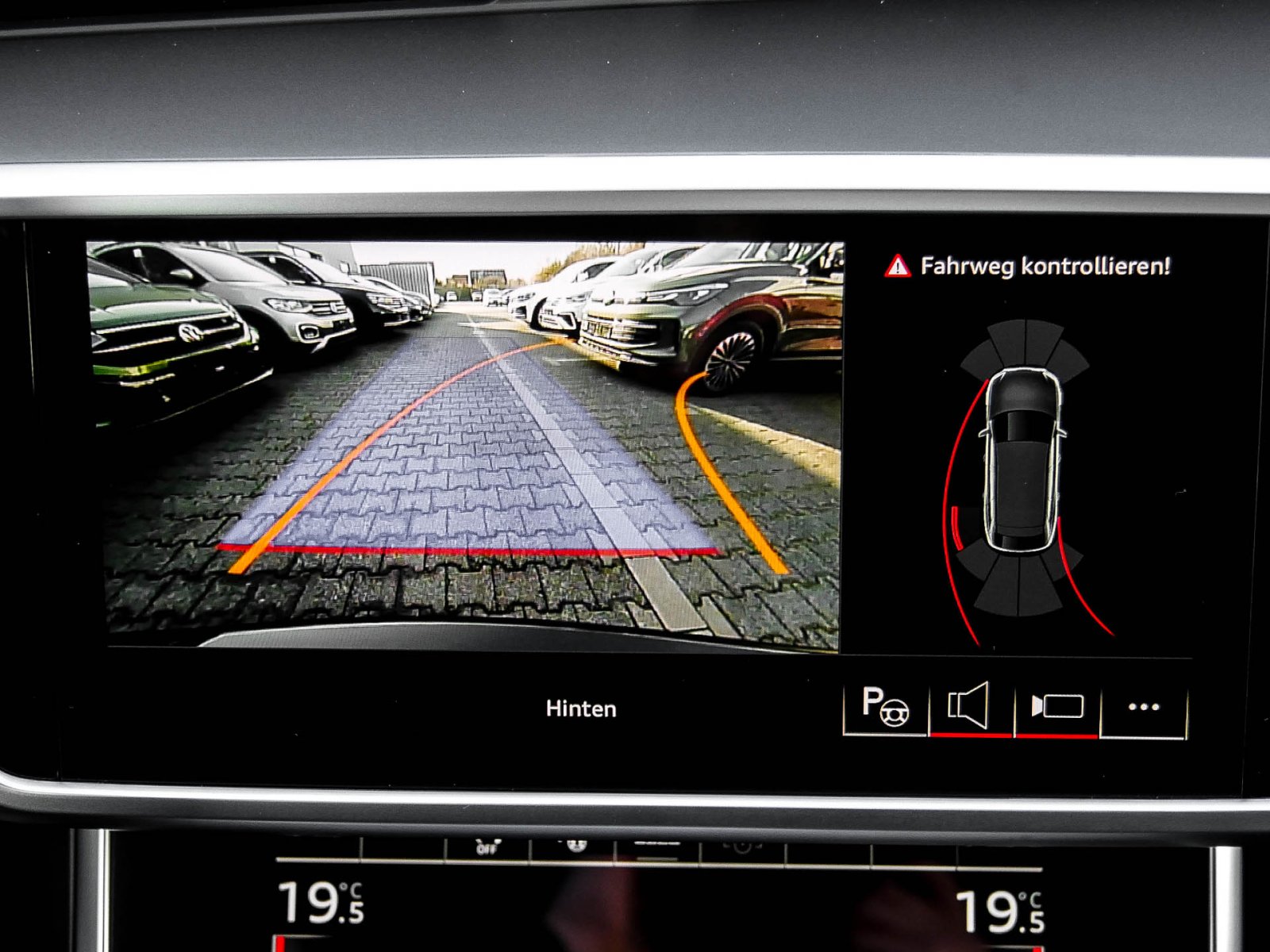 Audi A6 Avant 45 quattro S LINE CAM ACC LM19 E-KLAPPE
