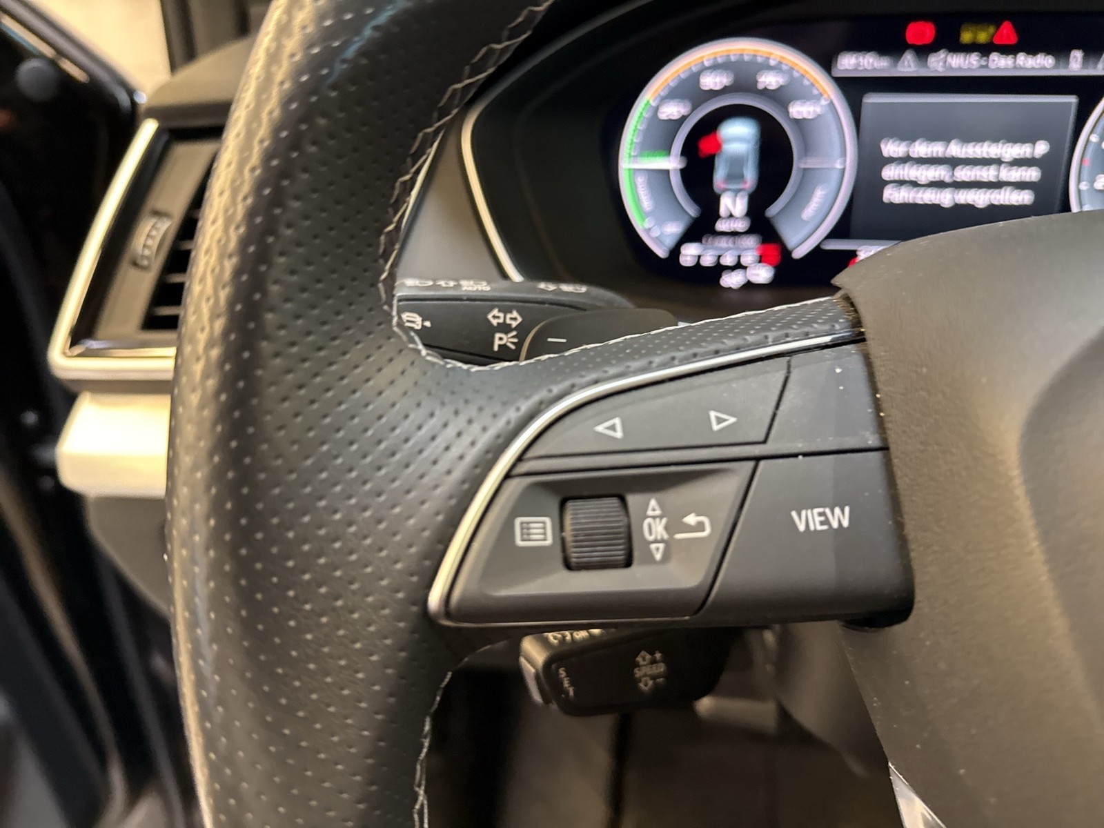 Audi Q5 55 HYBRID Qu. S LINE PANO AHK 360CAM LM20