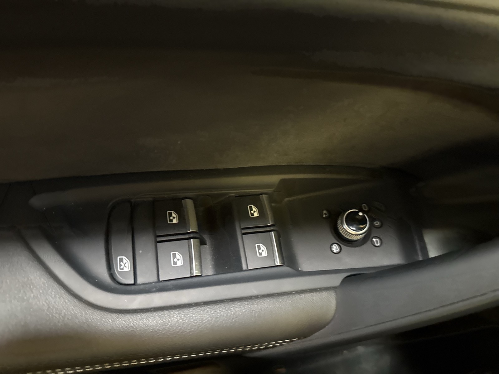 Audi Q5 55 HYBRID Qu. S LINE PANO AHK 360CAM LM20