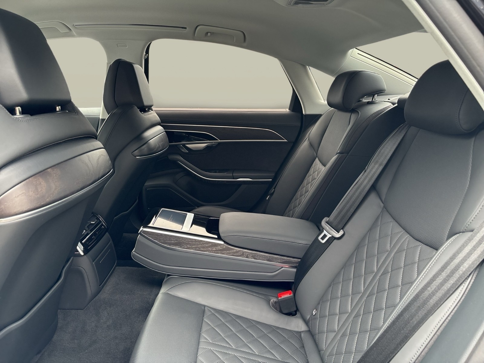 Audi A8 50 quattro S LINE STANDHZ. B&O 360°CAM LM20