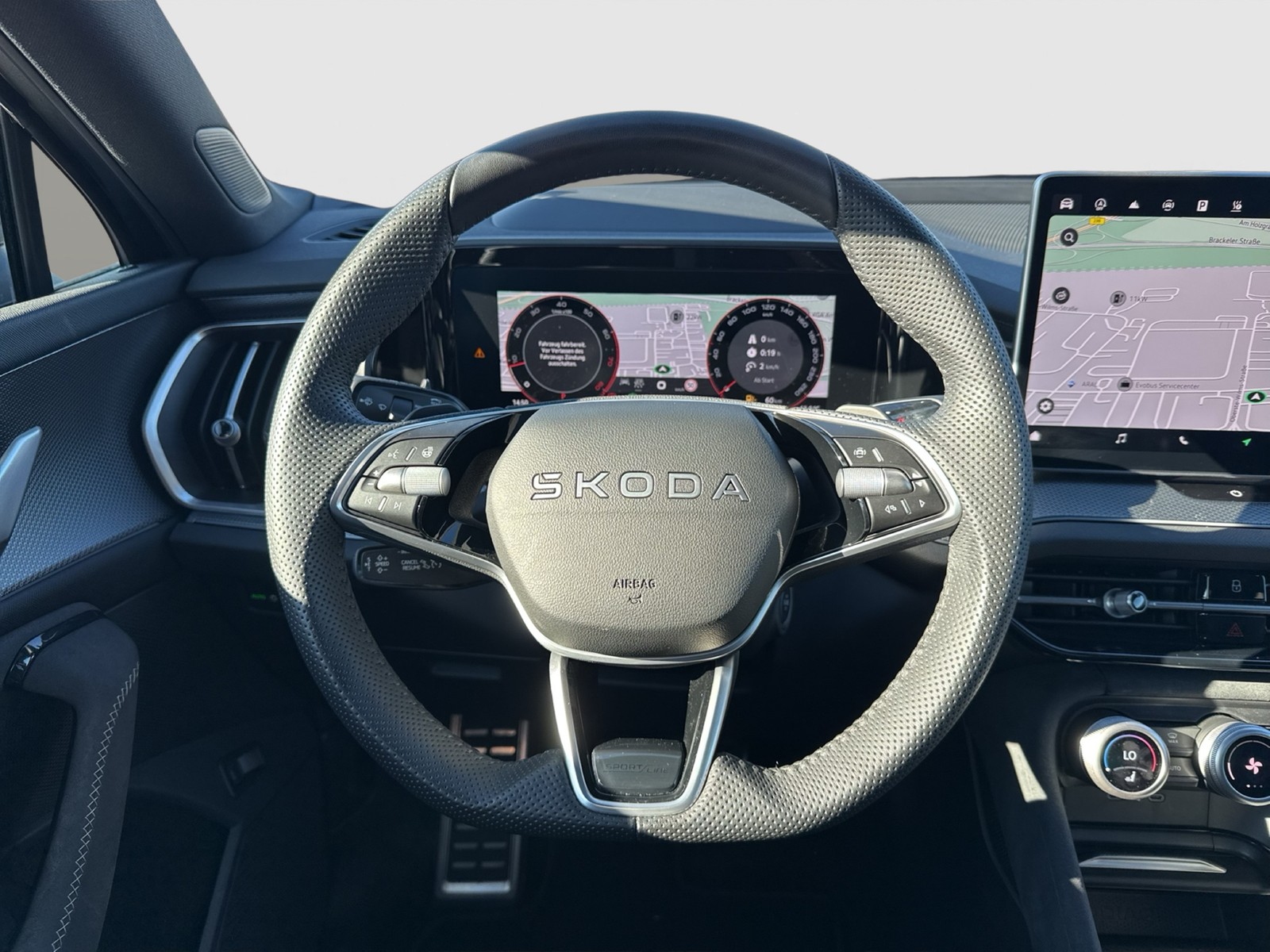 Skoda Kodiaq 2.0 SPORTLINE 4X4 7SITZE PANO STANDHZ CAM