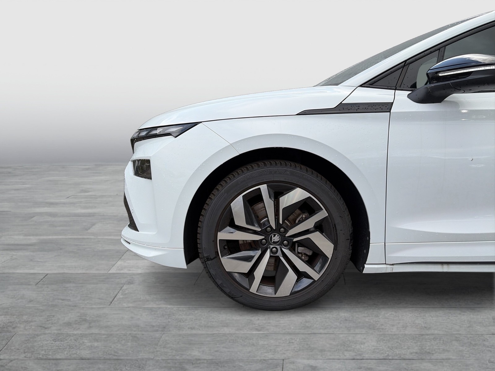 Skoda Enyaq 85 SPORTLINE WÄRMEPUMPE PANO CANTON AHK