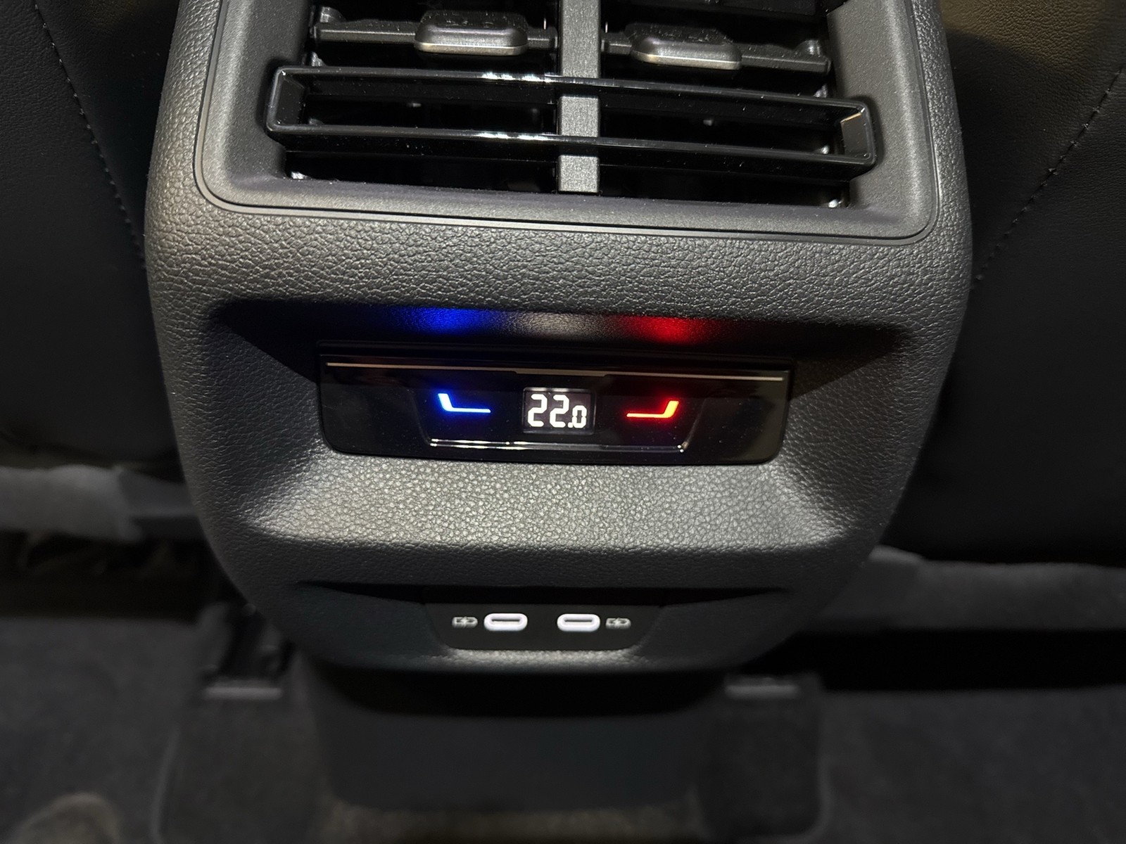 Volkswagen Tiguan 1.5 HYBRID ELEGANCE AHK 360CAM HEADUP ACC