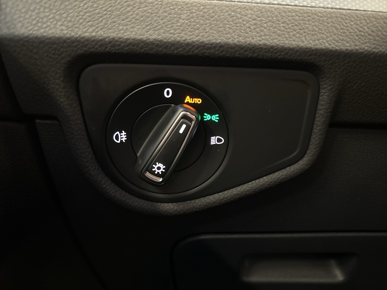 Volkswagen Touran 2.0 GOAL 7SITZE ACC NAVI CARPLAY SITZHEIZ