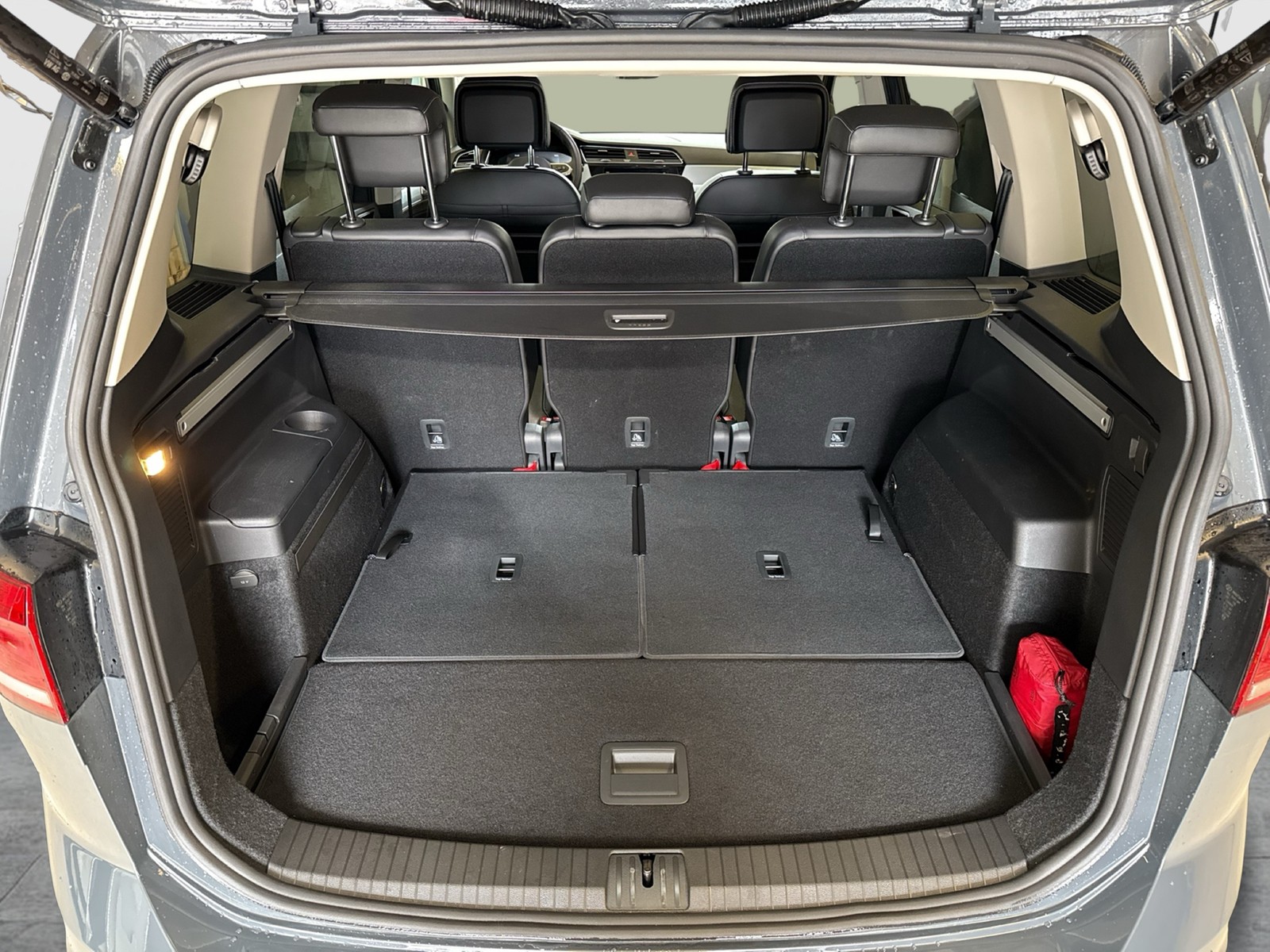 Volkswagen Touran 2.0 GOAL 7SITZE ACC NAVI CARPLAY SITZHEIZ