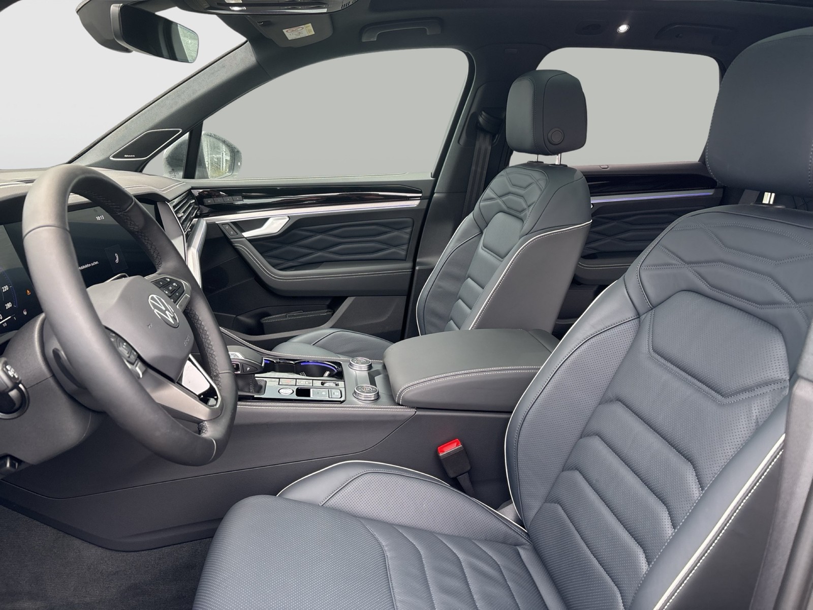 Volkswagen Touareg HYBRID ELEGANCE PANO DYNAUDIO AHK 360CAM