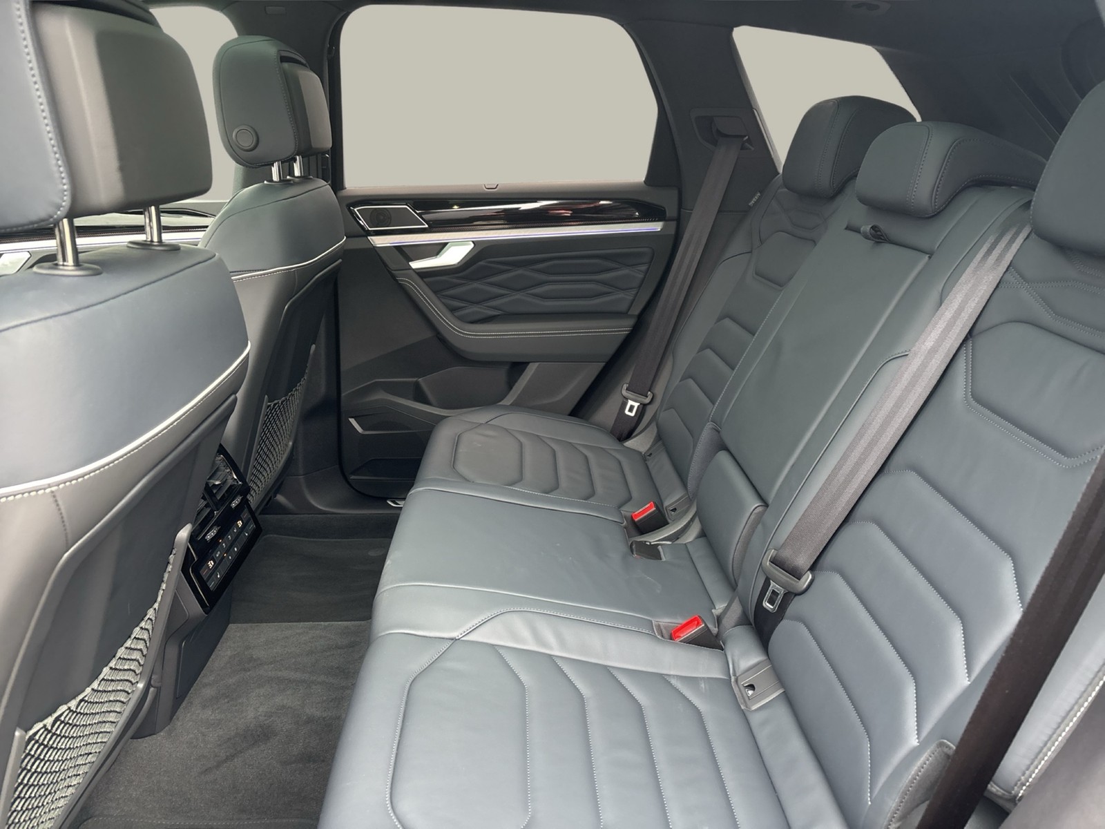 Volkswagen Touareg HYBRID ELEGANCE PANO DYNAUDIO AHK 360CAM