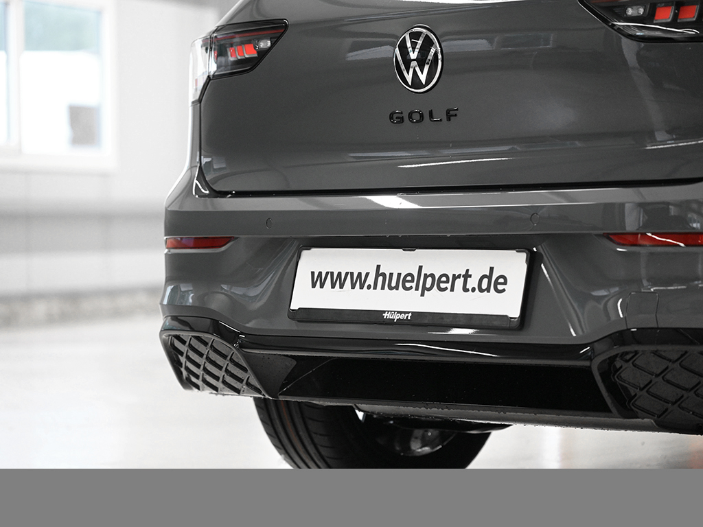 Volkswagen Golf 1.5 eTSI R-LINE AHK MATRIXLED BLACKSTYLE CAM LM18