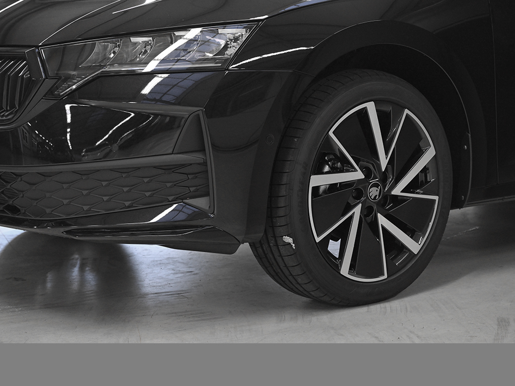 Skoda Octavia Combi SPORTLINE DSG AHK KEYLESS LM18