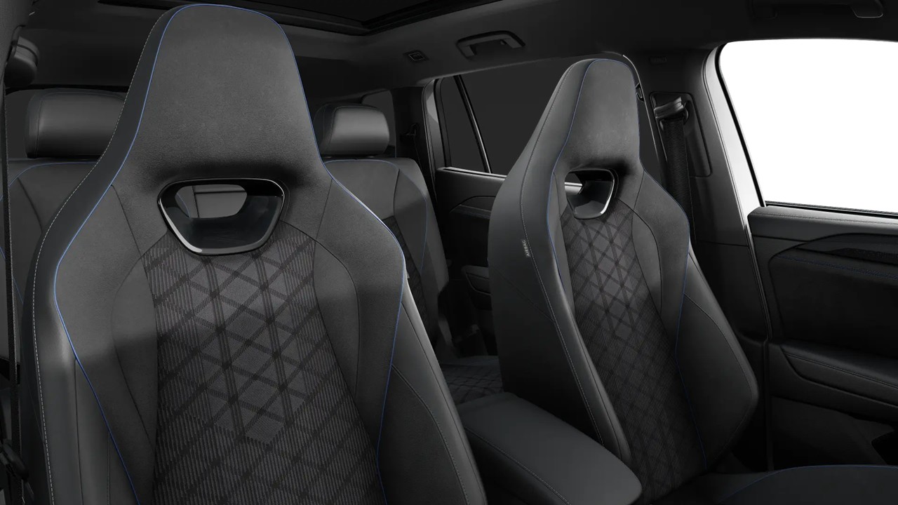 Volkswagen Tayron 2.0 R-LINE BLACKSTYLE 4X4 PANO AHK 360CAM