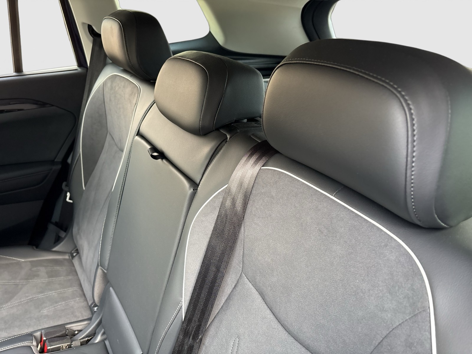 Volkswagen Tayron 2.0 ELEGANCE 4X4 AHK 360°CAM ACC HEAD-UP