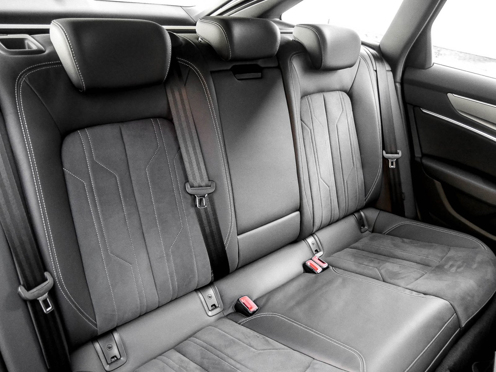 Audi A6 Avant 45 quattro S LINE CAM ACC LM19 E-KLAPPE