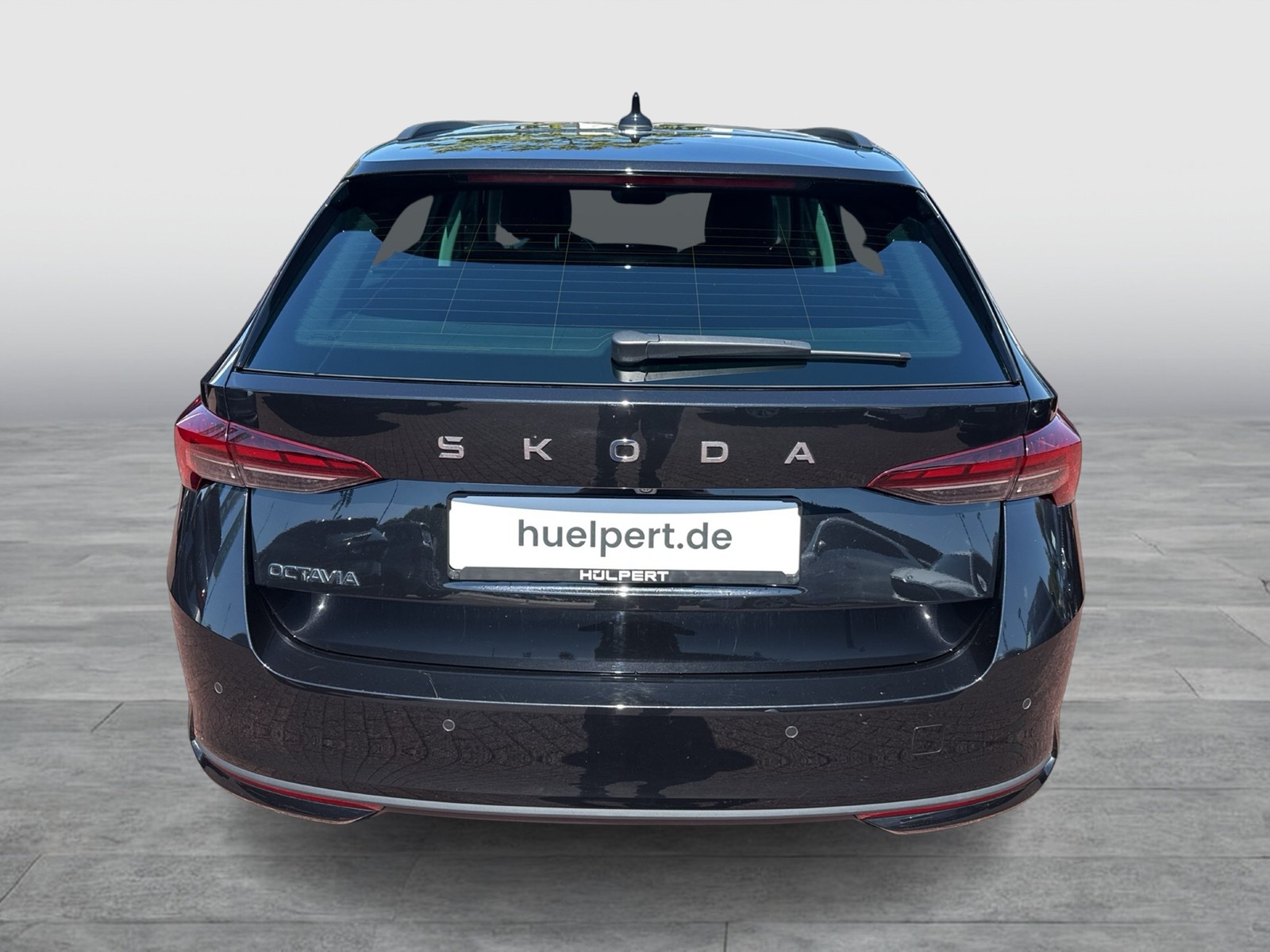 Skoda Octavia Combi 2.0 SELECTION AHK CAM ACC NAVI