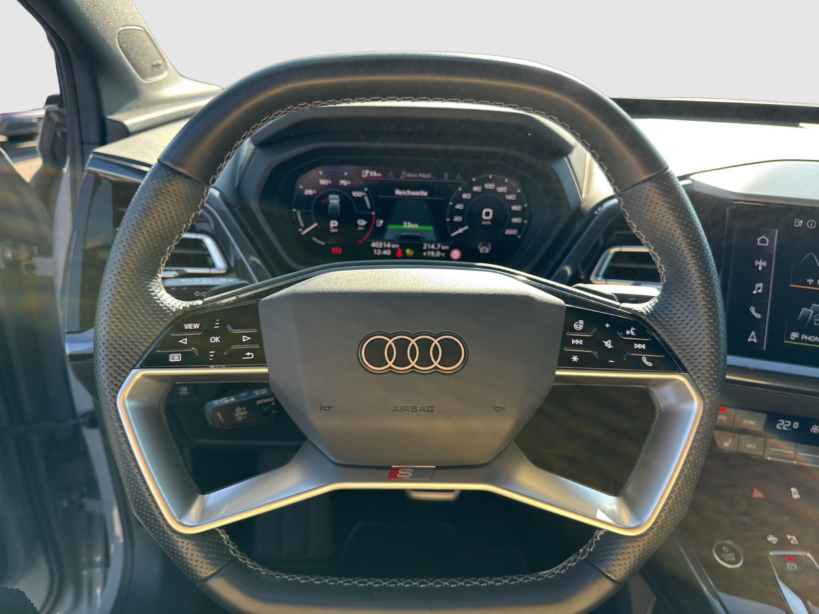 Audi Q4 e-tron 50 Qu. S LINE WÄRMEPUMPE CAM LM21