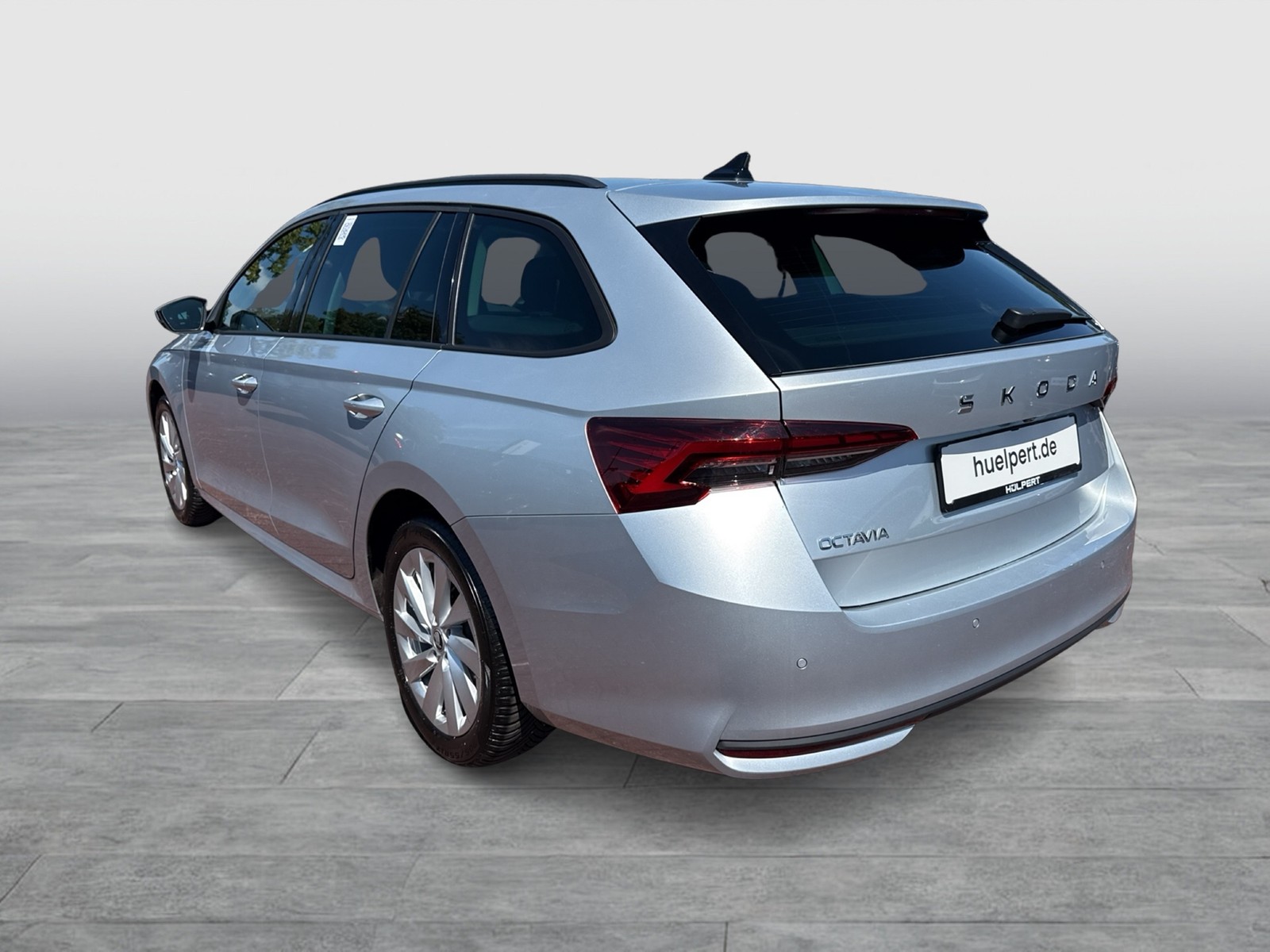Skoda Octavia Combi 2.0 SELECTION AHK CAM ACC NAVI
