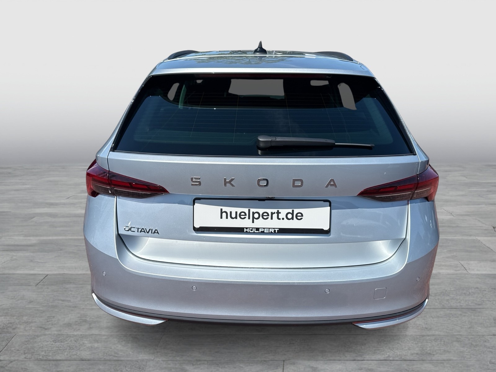 Skoda Octavia Combi 2.0 SELECTION AHK CAM ACC NAVI