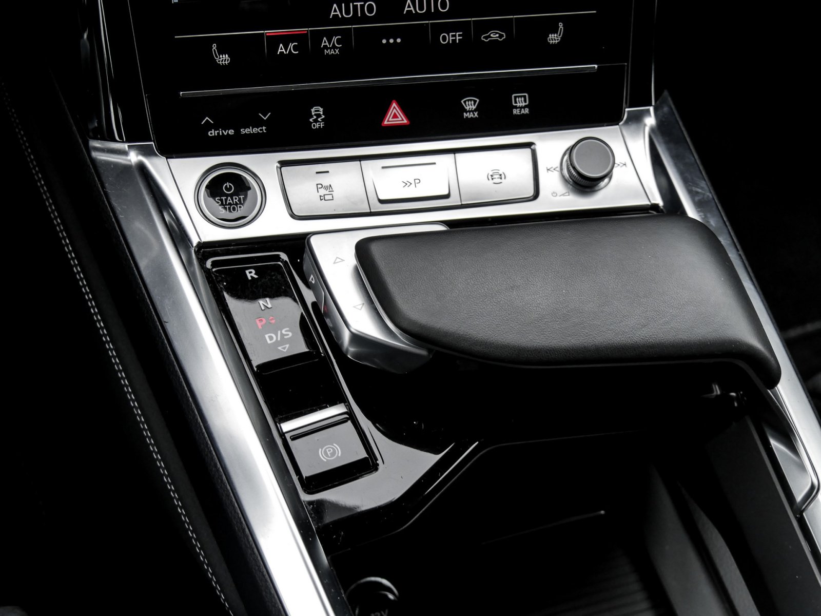 Audi Q8 e-tron 50 quattro S LINE BLACKPAK B&O LM20