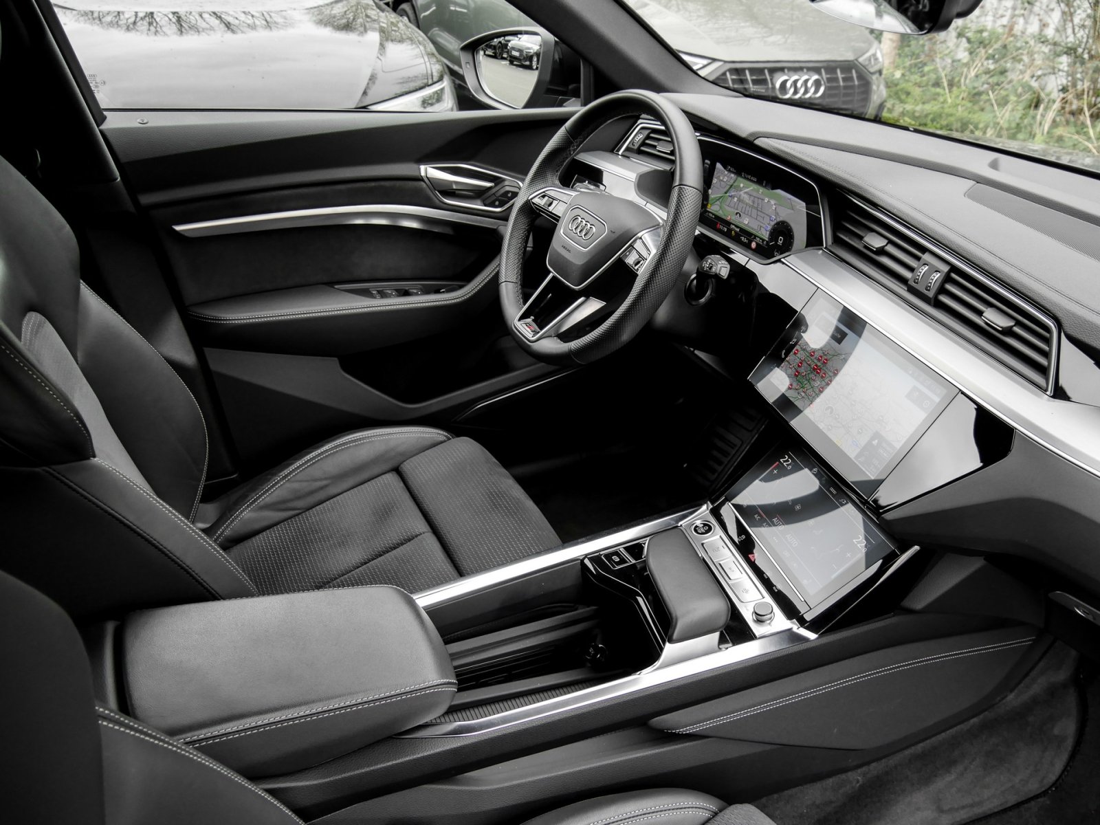 Audi Q8 e-tron 50 quattro S LINE BLACKPAK B&O LM20