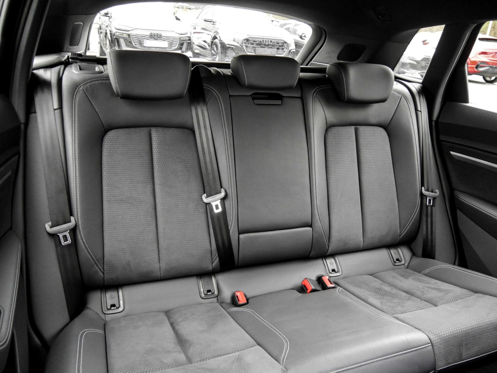 Audi Q8 e-tron 50 quattro S LINE BLACKPAK B&O LM20