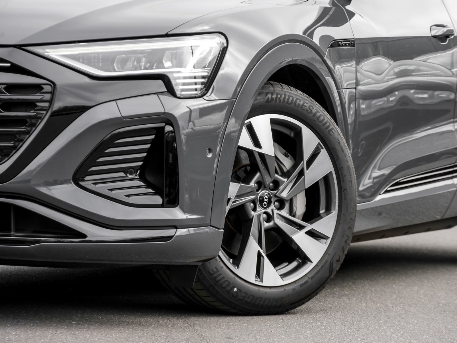 Audi Q8 e-tron 50 quattro S LINE BLACKPAK B&O LM20