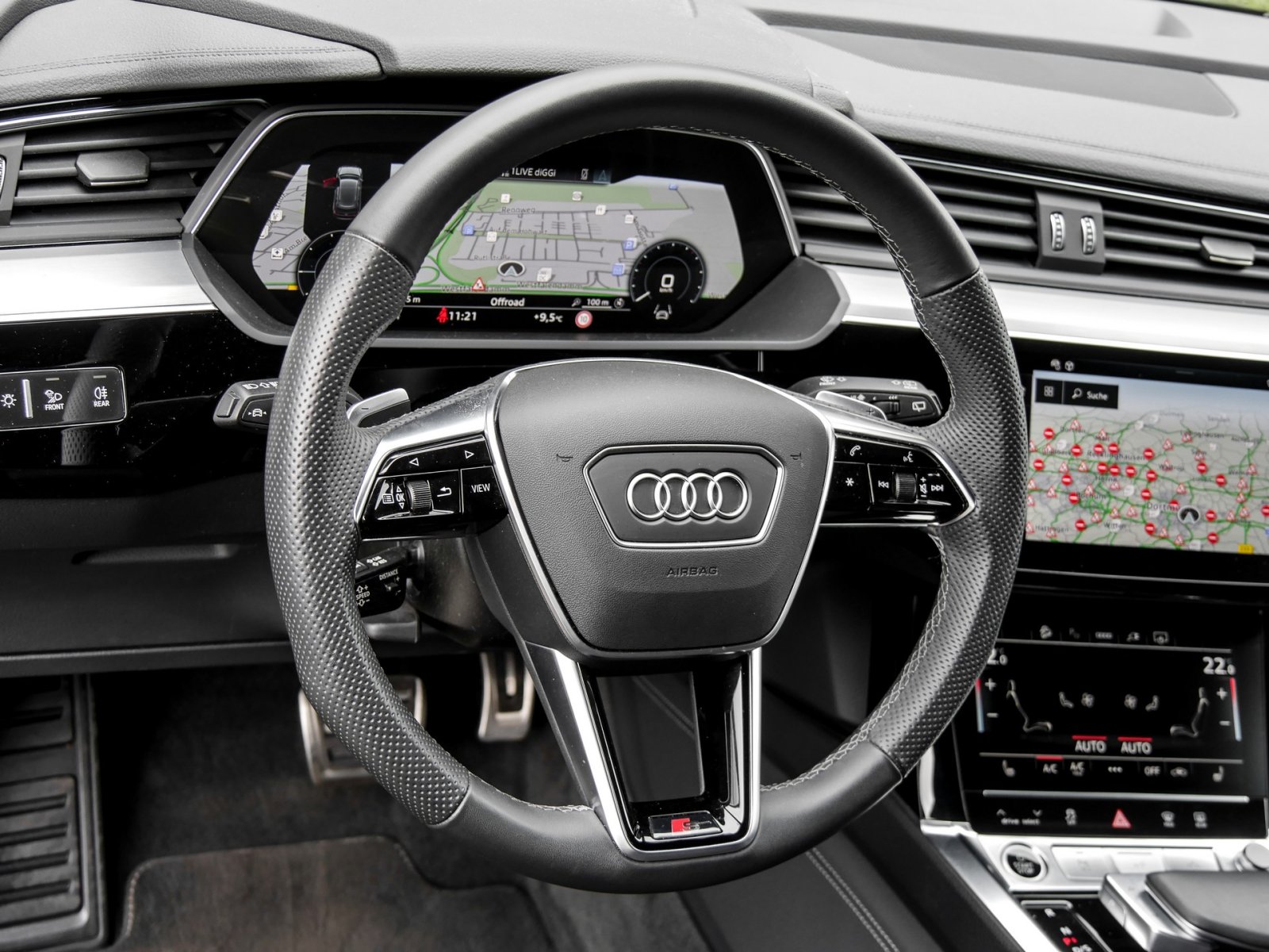 Audi Q8 e-tron 50 quattro S LINE BLACKPAK B&O LM20