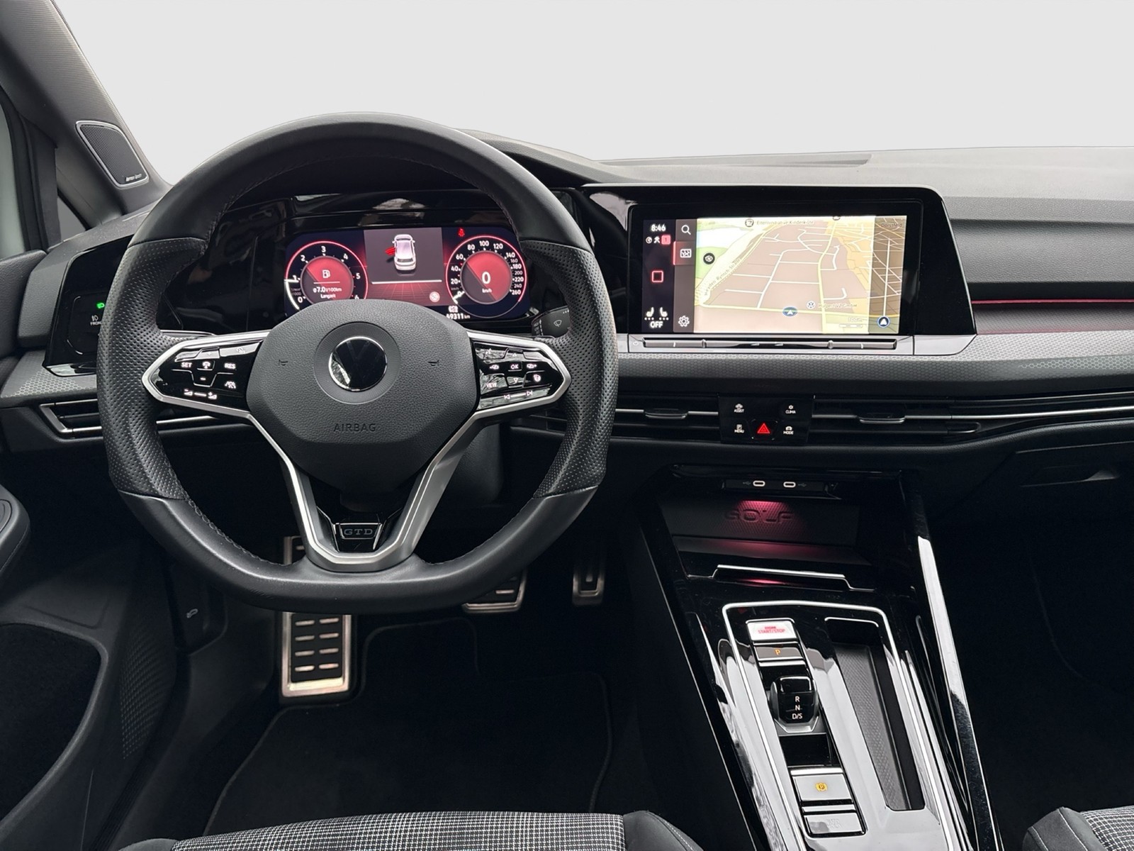 Volkswagen Golf 2.0 GTD BLACK STYLE H.KARDON ALU19