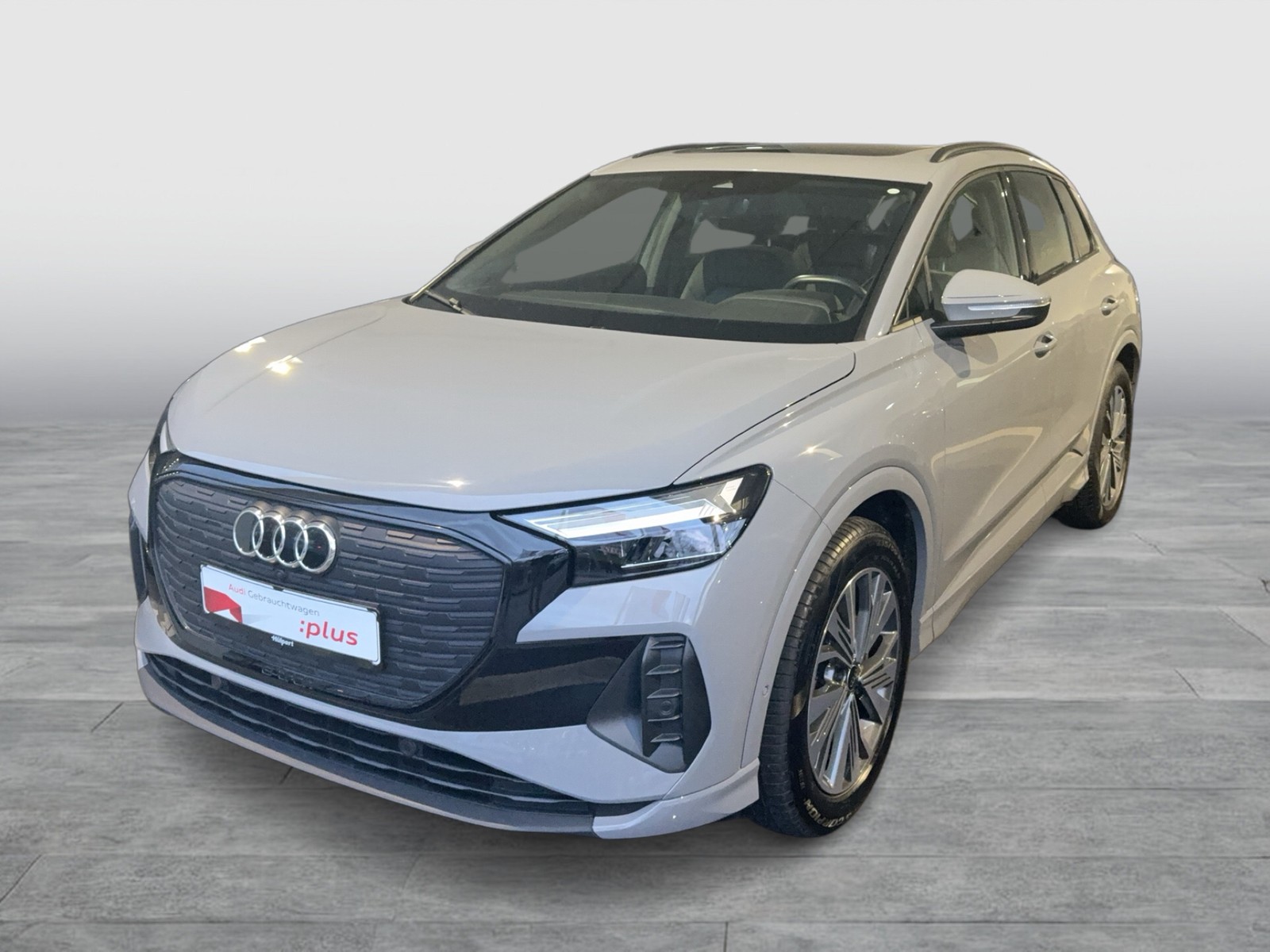 Audi Q4 e-tron 40 advanced PANO KAMERA ALU19 NAVI+