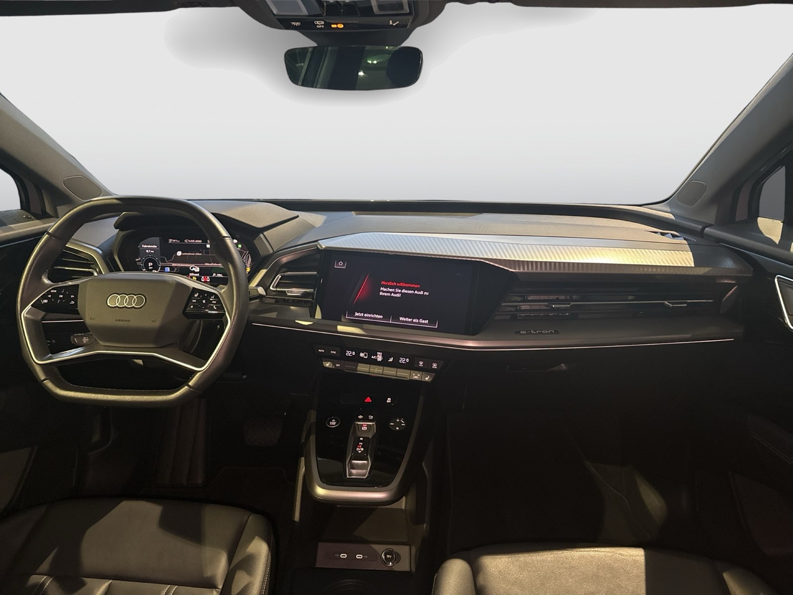 Audi Q4 e-tron 40 advanced PANO KAMERA ALU19 NAVI+