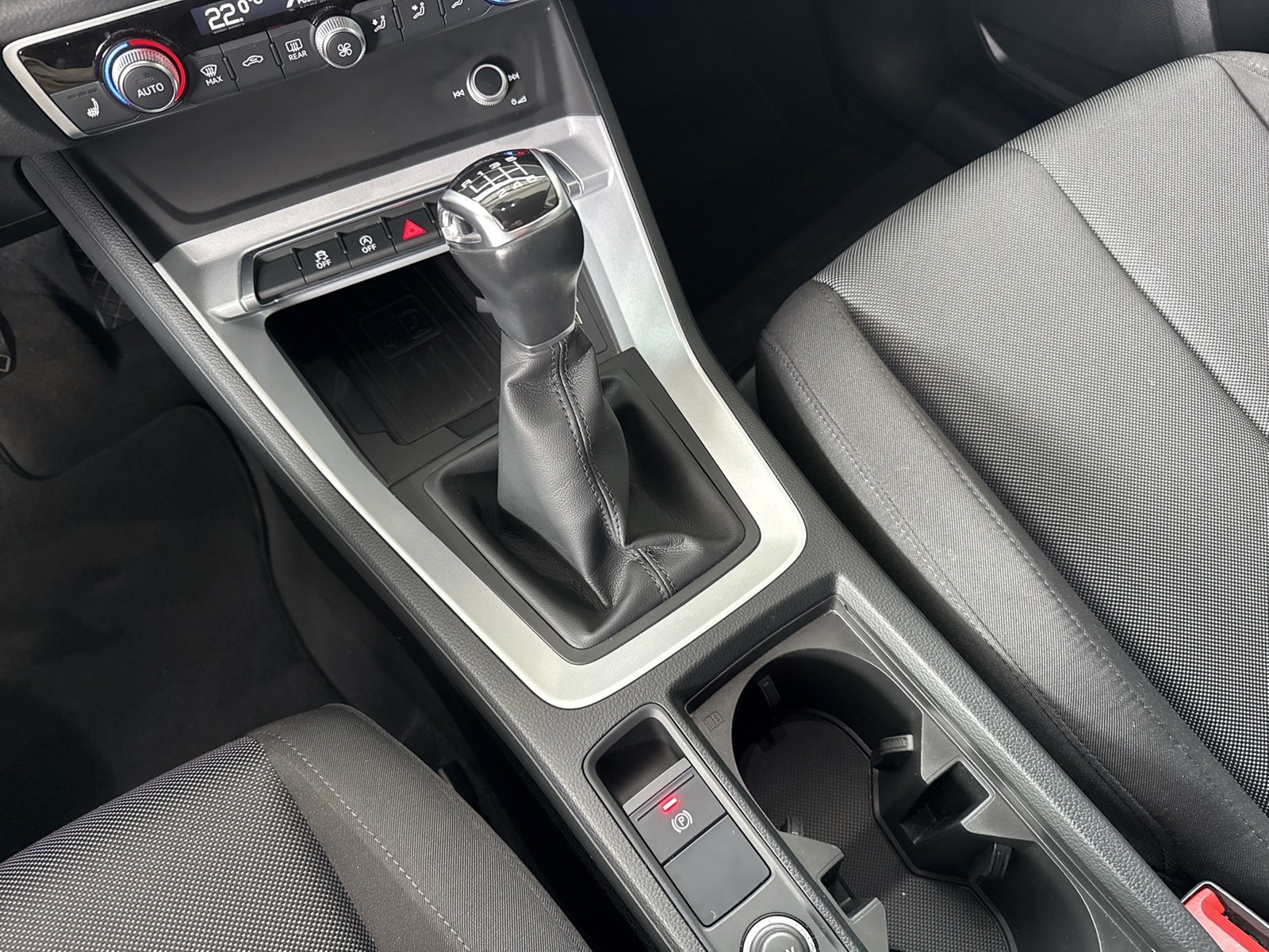 Audi Q3 35 advanced ALU18 eKLAPPE NAVI+ VIR.COCKPIT