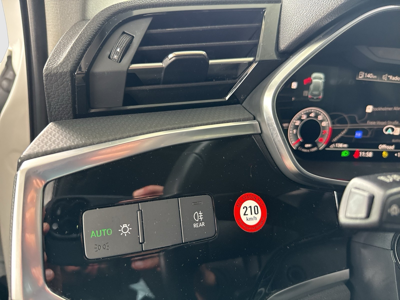 Audi Q3 35 advanced ALU18 eKLAPPE NAVI+ VIR.COCKPIT