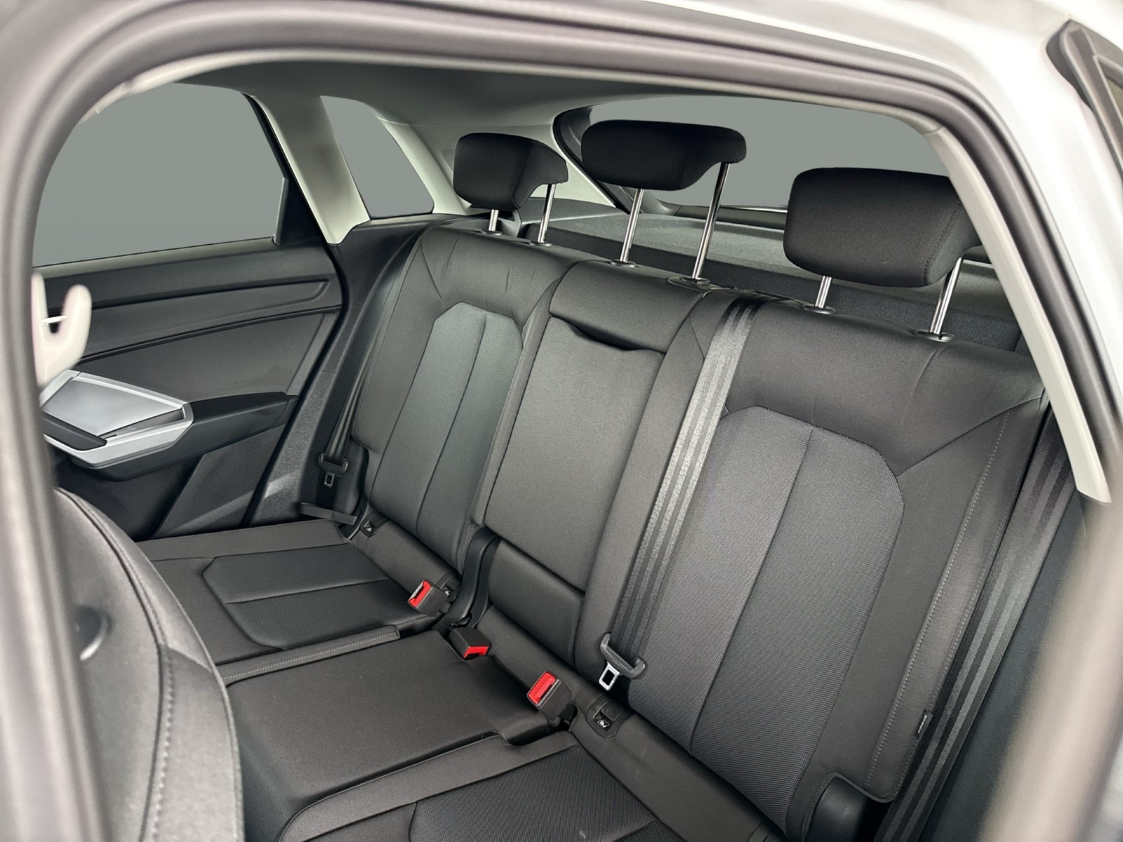 Audi Q3 35 advanced ALU18 eKLAPPE NAVI+ VIR.COCKPIT