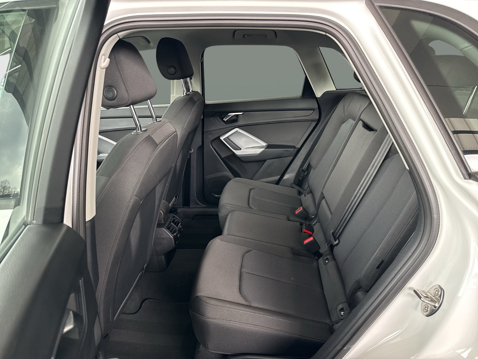 Audi Q3 35 advanced ALU18 eKLAPPE NAVI+ VIR.COCKPIT