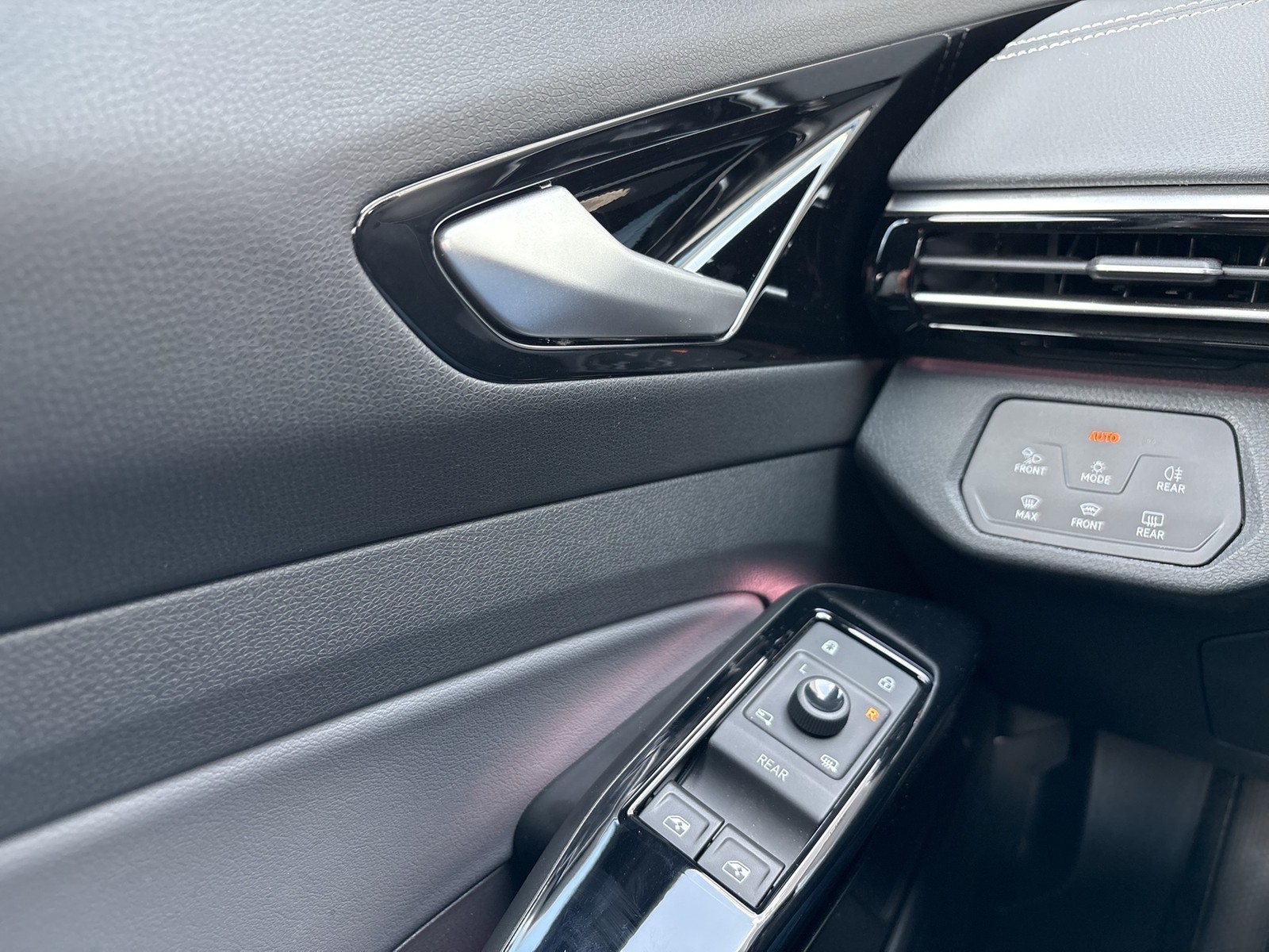 Volkswagen ID.5 Pro WÄRMEPUMPE CAM ACC LM19 MATRIX NAVI