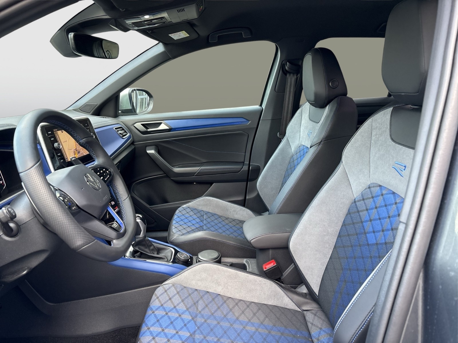 Volkswagen T-Roc 2.0 R 4X4 AKRAPOVIC CAM ACC LM18 MATRIX