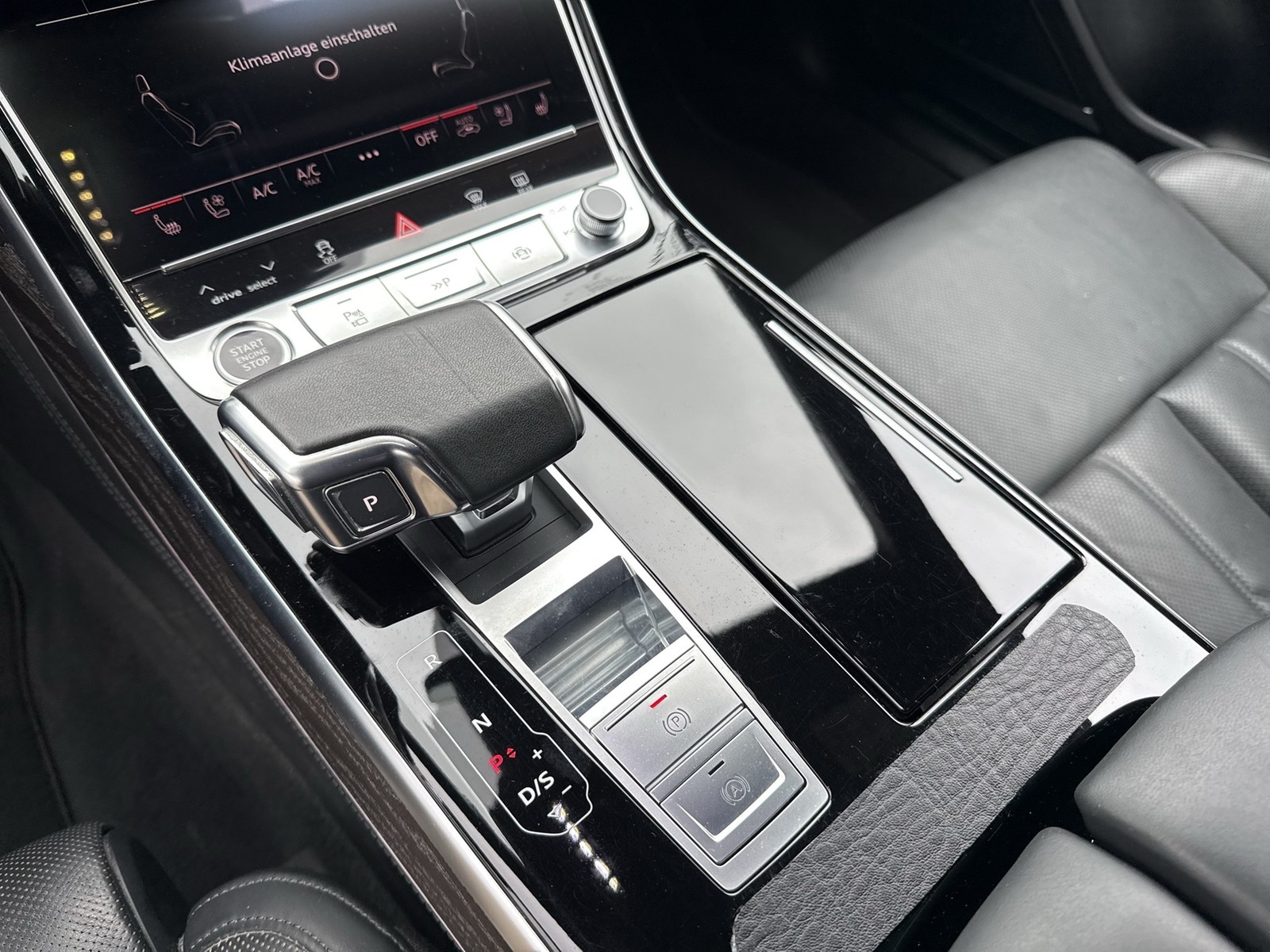Audi A8 50 Qu. PANO B&O KAMERA ALU20 LASER LEDER