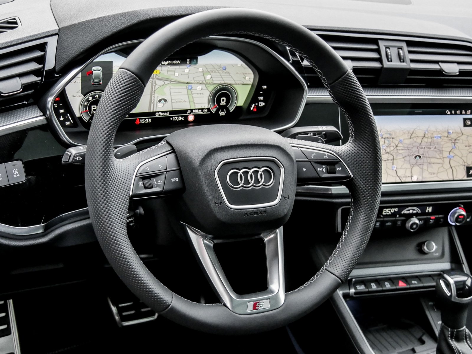Audi Q3 35 TFSI S tronic S Line Pano+LED+SONOS+AHK+2xSLine+Klima+