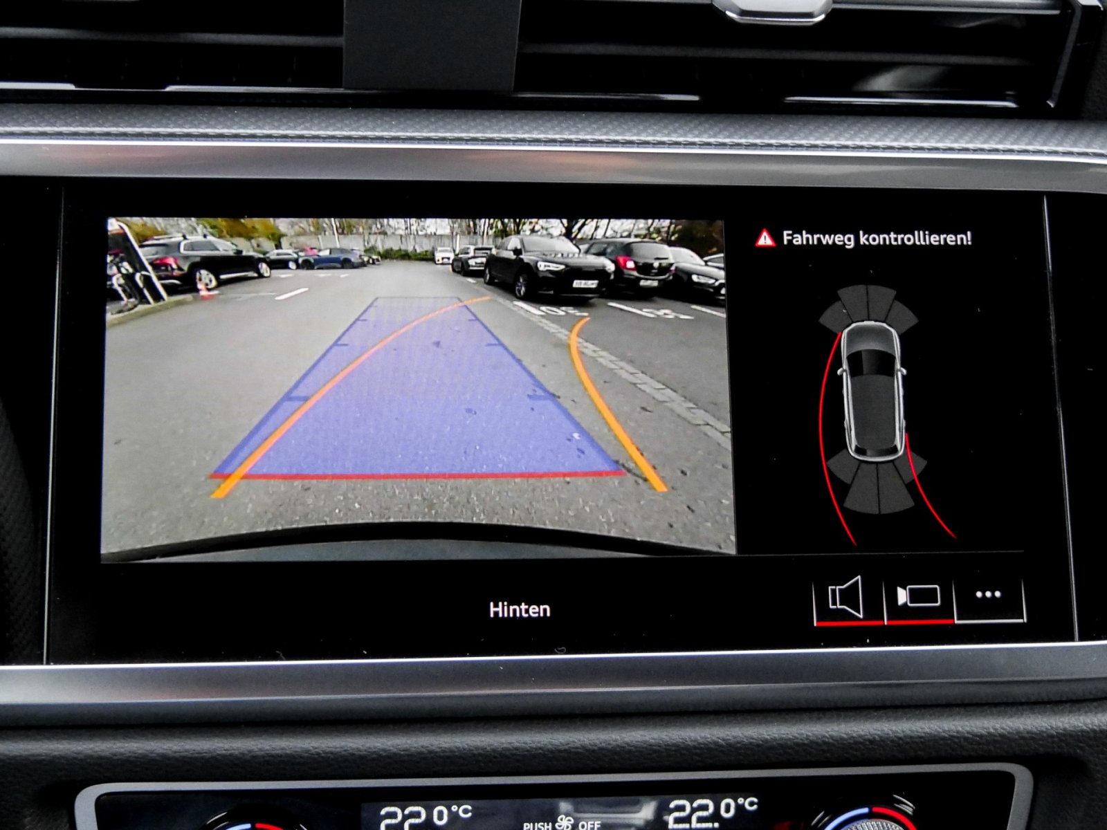 Audi Q3 35 TFSI S tronic S Line Kamera+AHK+LED+APS+Optikpaket+