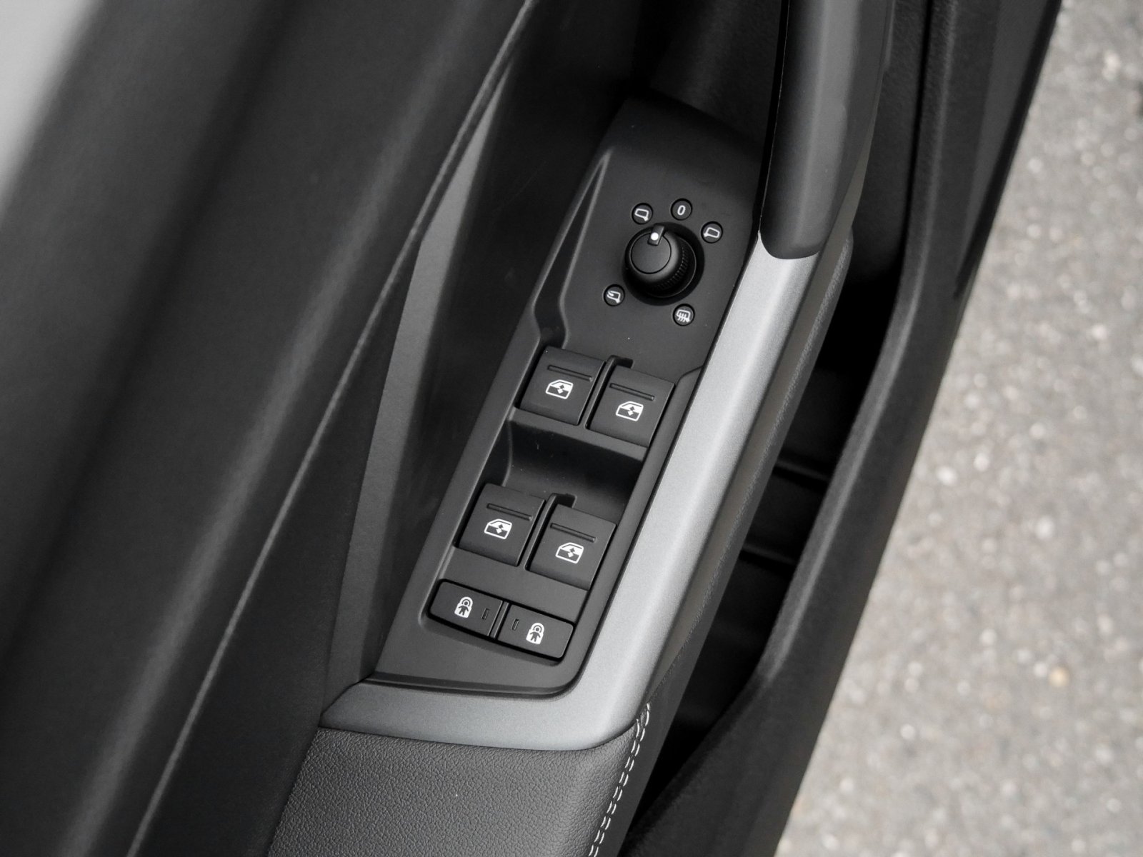 Audi Q3 35 TFSI S tronic S Line Kamera+AHK+LED+APS+Optikpaket+