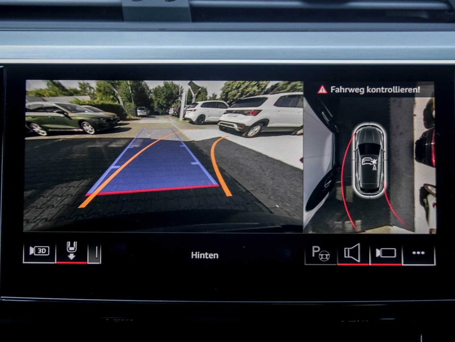 Audi Q8 e-tron 50 quattro S LINE BLACKPAK 360CAM LM20