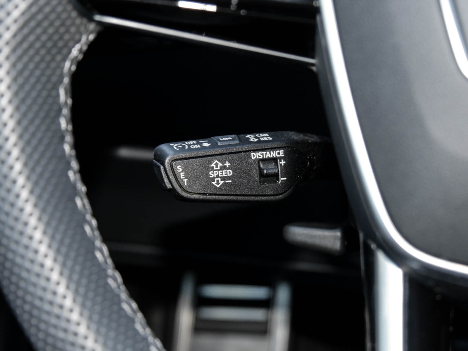 Audi Q8 e-tron 50 quattro S LINE BLACKPAK 360CAM LM20
