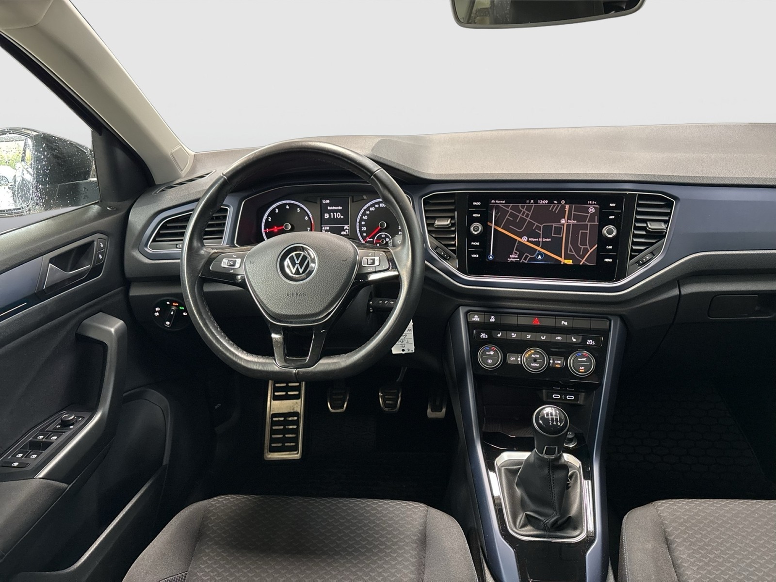 Volkswagen T-Roc 1.0 UNITED KAMERA ALU17 NAVI SITZHEIZ.