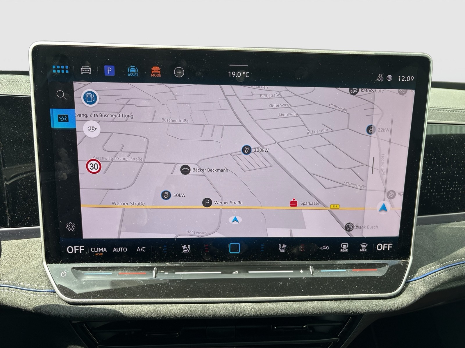 Volkswagen Passat Variant 1.5 HYBRID R-LINE LEDER PANO LM19