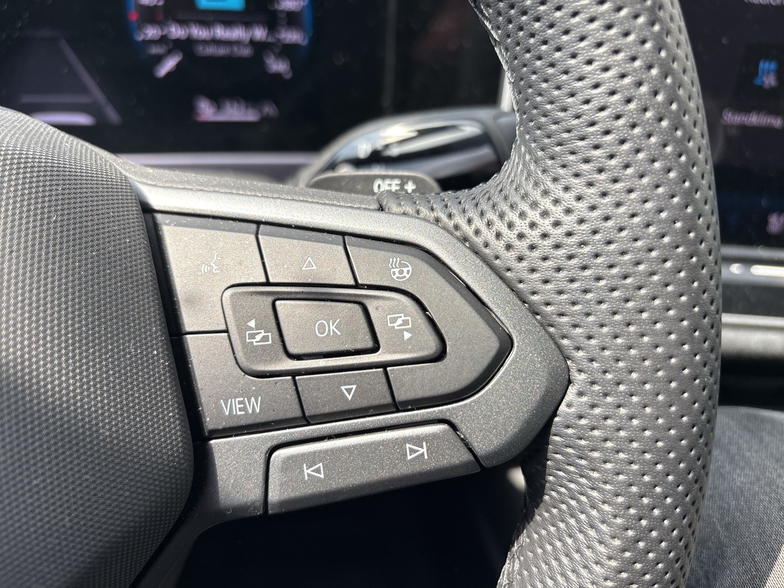 Volkswagen Passat Variant 1.5 HYBRID R-LINE LEDER PANO LM19