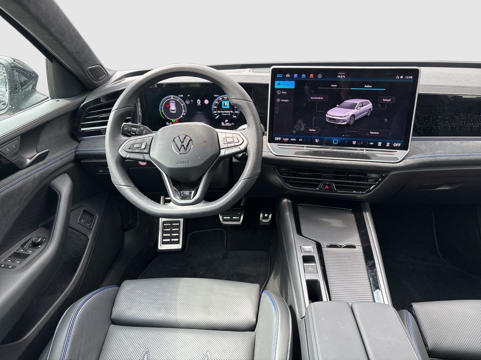Volkswagen Passat Variant 1.5 HYBRID R-LINE LEDER PANO LM19