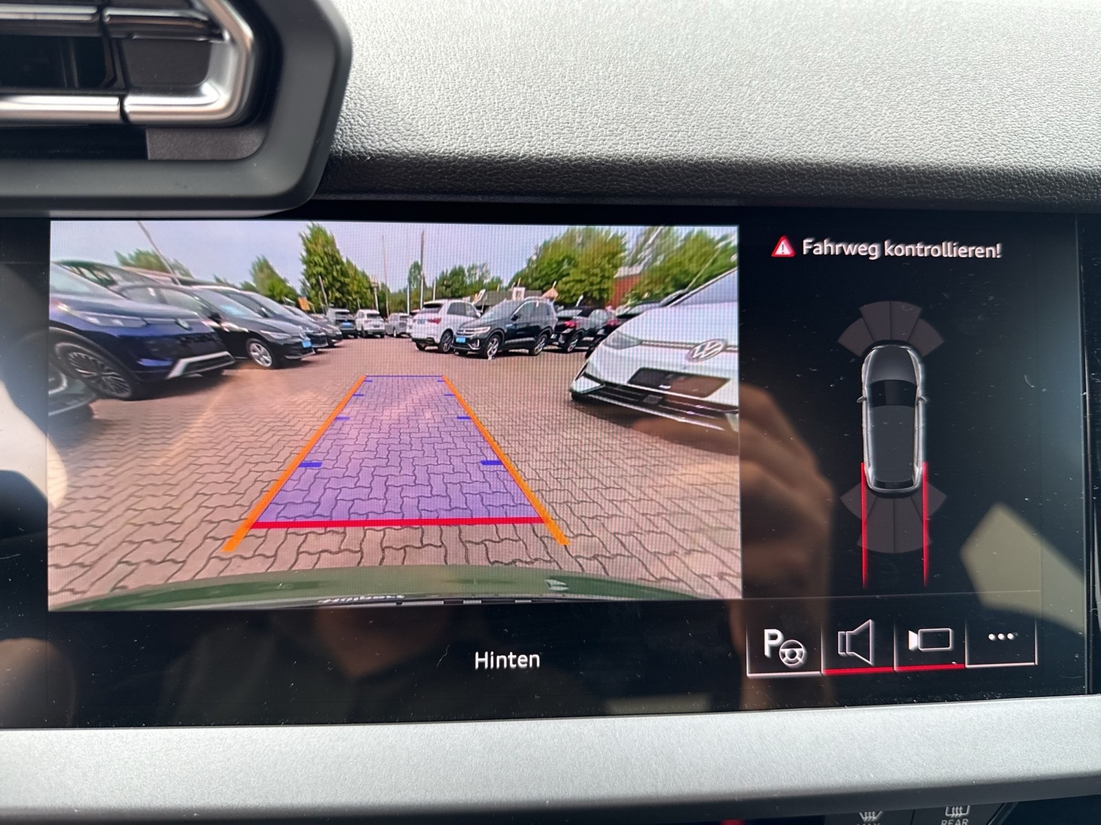 Audi A3 Sportback 40 HYBRID advanced SONOS AHK CAM