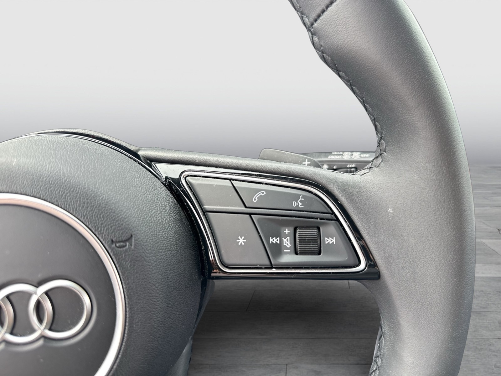 Audi A3 Sportback 40 HYBRID advanced SONOS AHK CAM