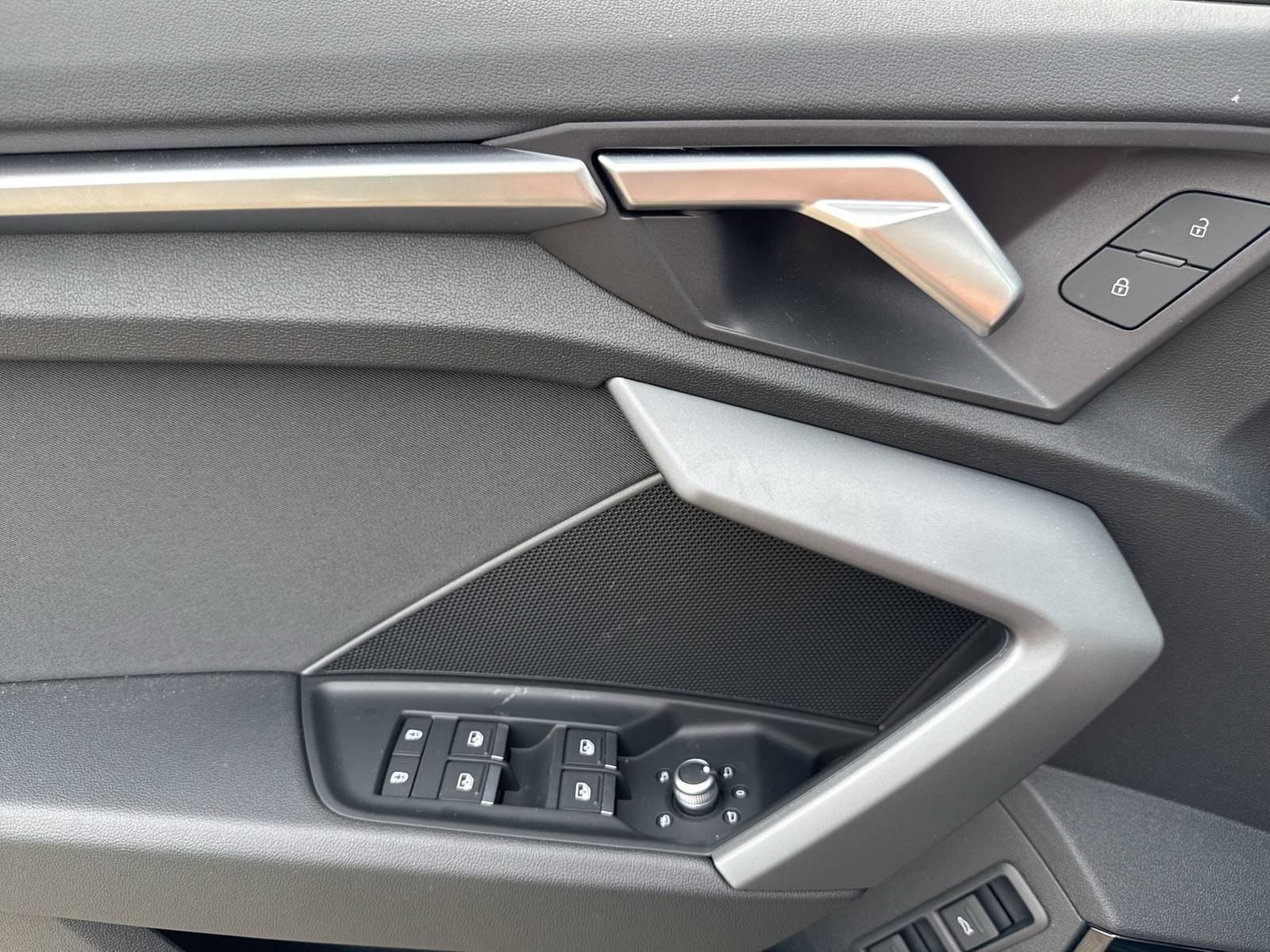 Audi A3 Sportback 40 HYBRID advanced SONOS AHK CAM