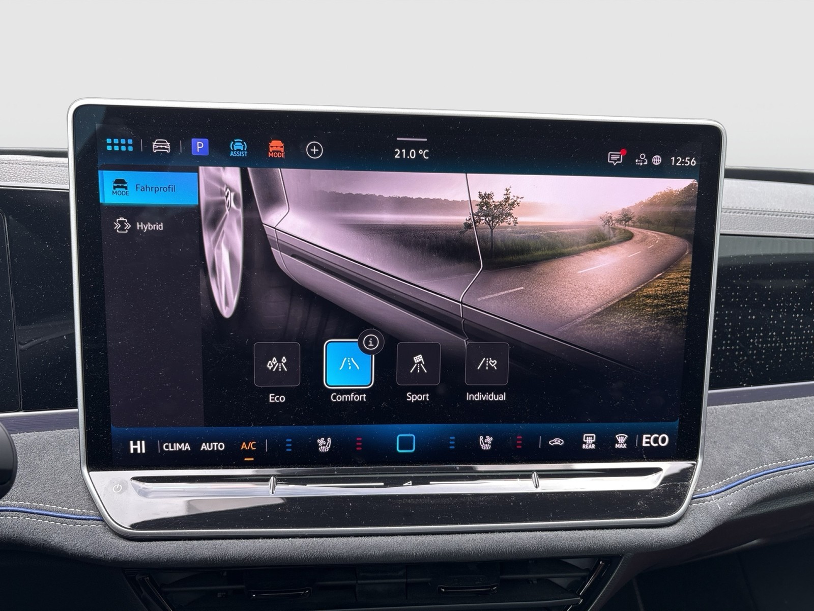 Volkswagen Passat Variant 1.5 HYBRID R-LINE LEDER PANO LM19