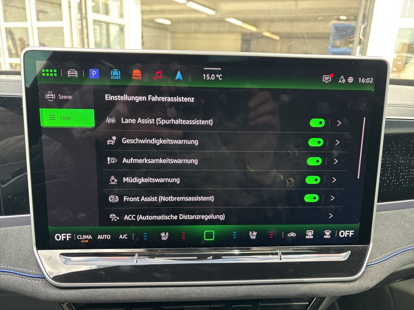 Volkswagen Passat Variant 1.5 HYBRID R-LINE LEDER PANO LM19