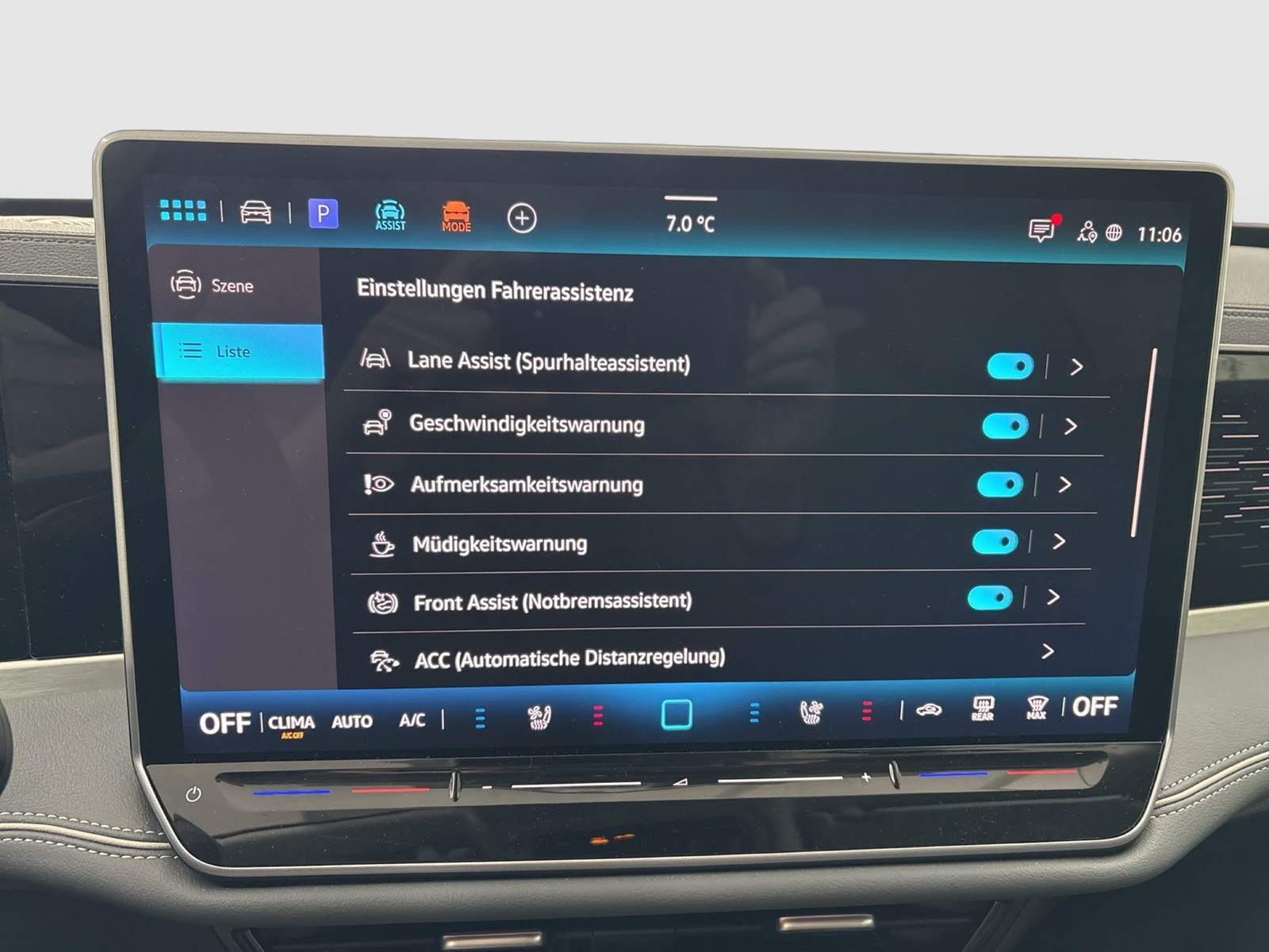 Volkswagen Passat Variant 1.5 HYBRID ELEGANCE LEDER PANO
